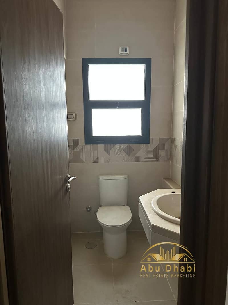 8 600882178_1470628141733502_9173944417462194500_n. jpg