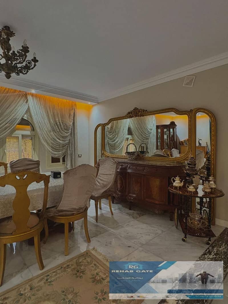 9 0535312a-b687-44df-b6aa-7e11ac5d4398. jpg