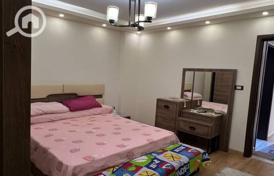 9 c5fda93e-9289-4243-b49b-03c4b6f01c6b. jpg