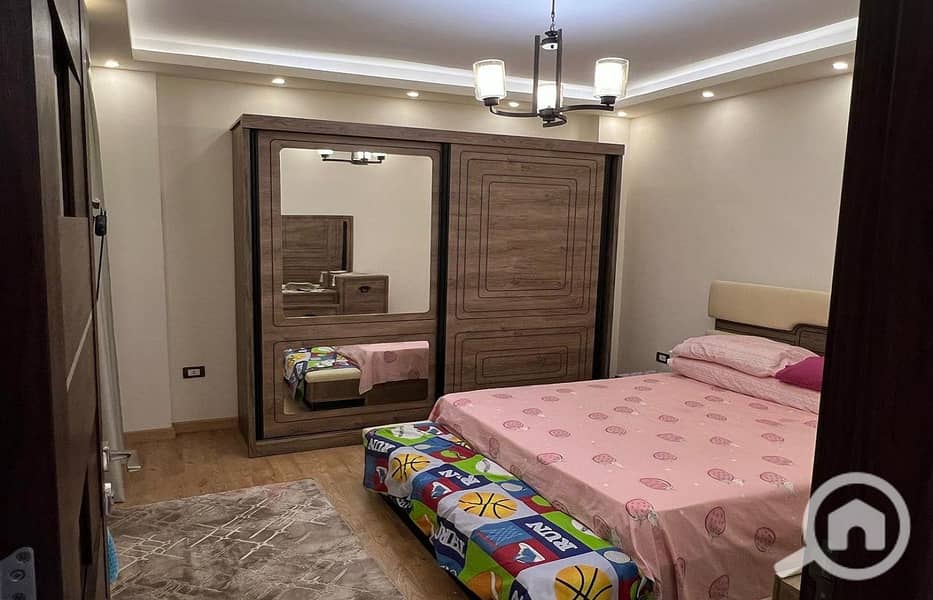 15 f7bd8991-f551-4ca9-b1ed-f74579fc6e67. jpg