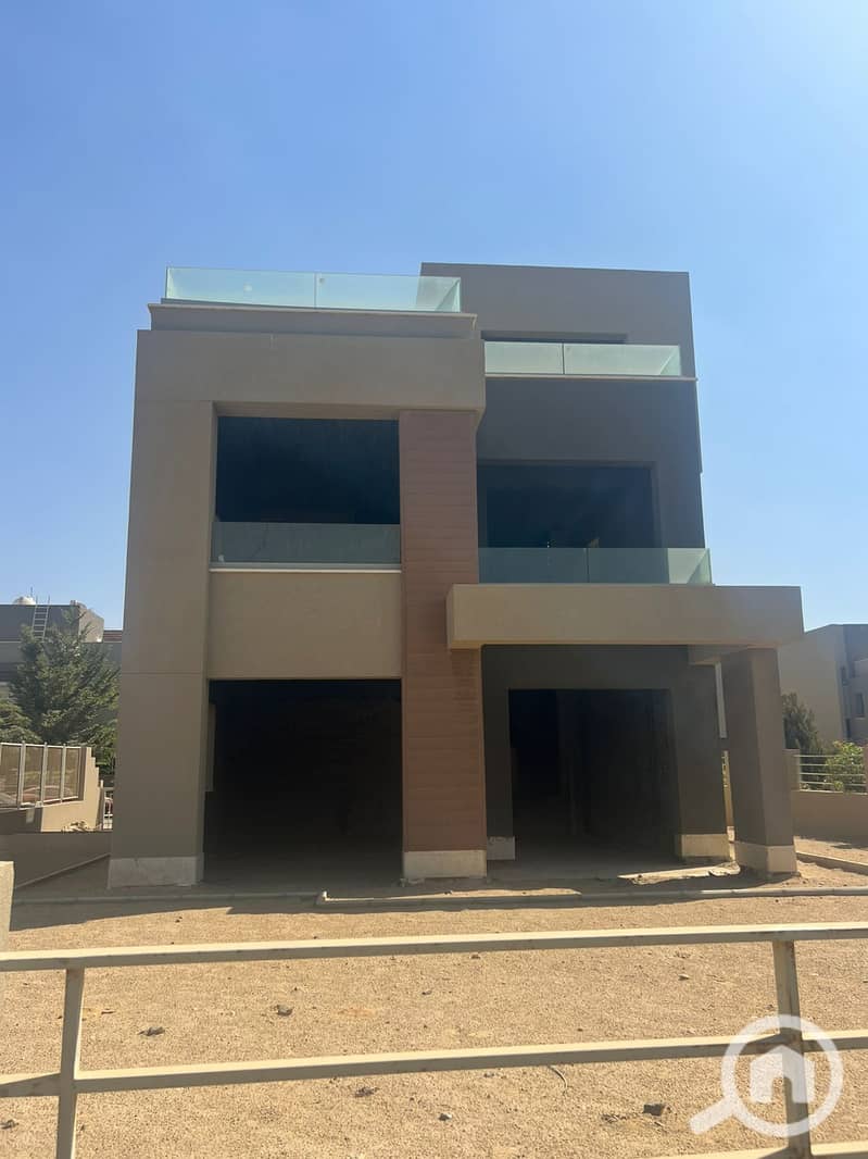 6 WhatsApp Image 2025-12-09 at 11.41. 45_a78ceac1. jpg