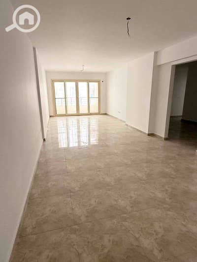 2 Bedroom Flat for Sale in Laurent, Alexandria - IMG_4184. jpg