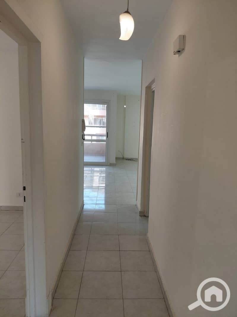 3 5cd0eac8-739f-4326-a0dc-1fbbb64ef911. jpeg