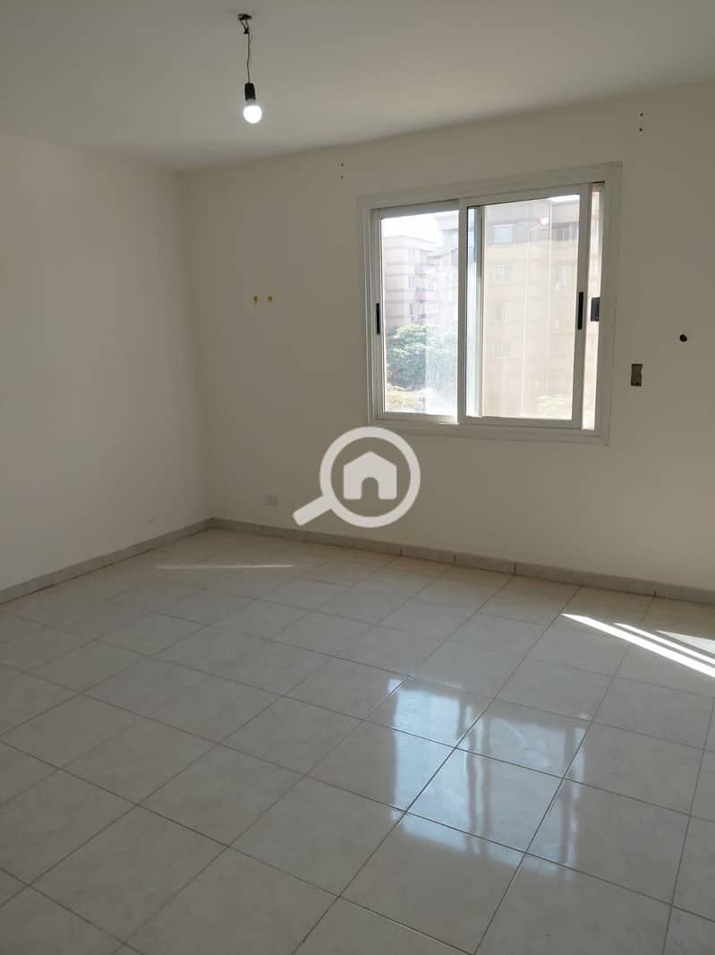 4 1a398571-1e41-49f1-9176-fbc139c5b100. jpeg