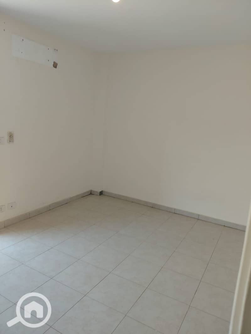 7 82b2ad38-1257-4ce4-be24-34f5d524bad4. jpeg