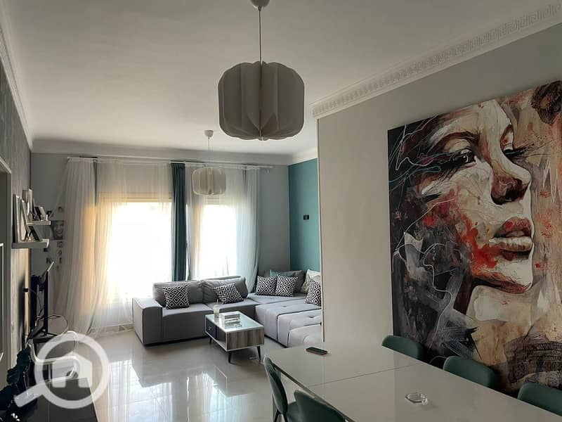 2 38ff3e2b-e796-4ccd-bbec-c47a02bf49d9. jpg