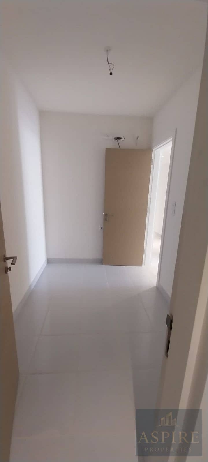 6 WhatsApp Image 2025-12-30 at 1.42. 33 PM (1). jpeg