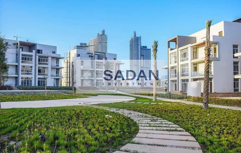 8 524628914_1241115250824110_8900252876503226404_n. jpg