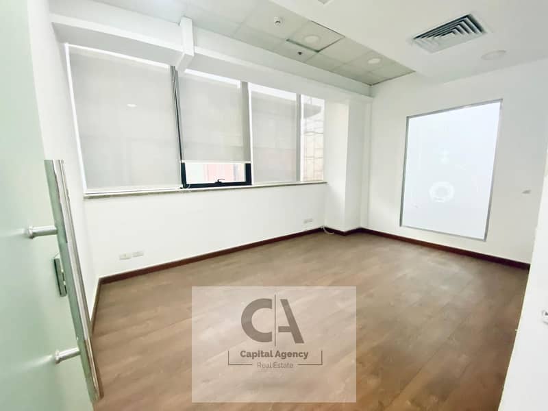 3 2d982da6-ff79-47dc-9d0f-7e293ea9871a. jpg