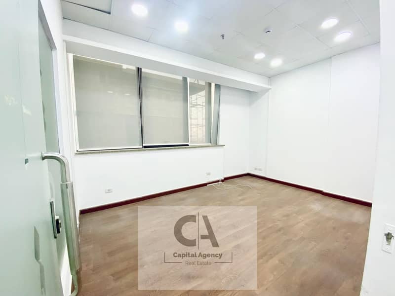 12 53dac364-e792-4e7c-a3cb-7e35d9d6458a. jpg