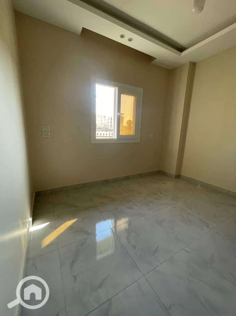 4 935071bb-e316-41ad-b61a-663c463b481c. jpeg