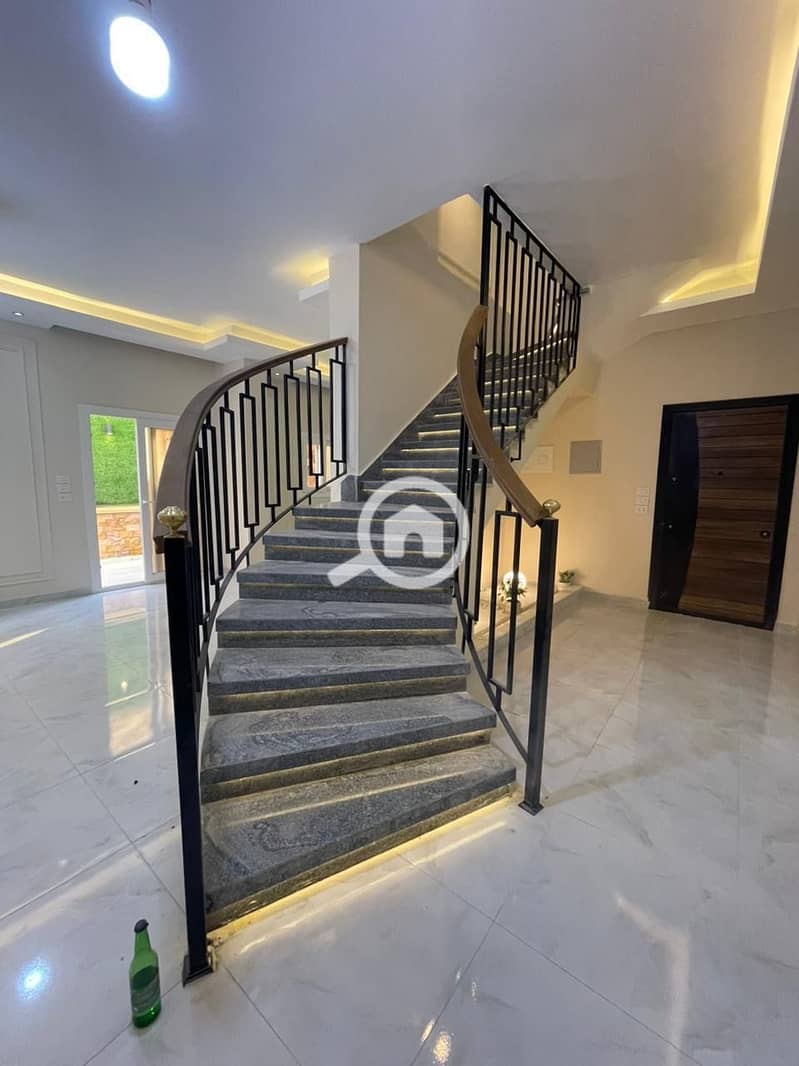 11 15536874-e0a8-4b4b-af08-3b602bfdff56. jpeg