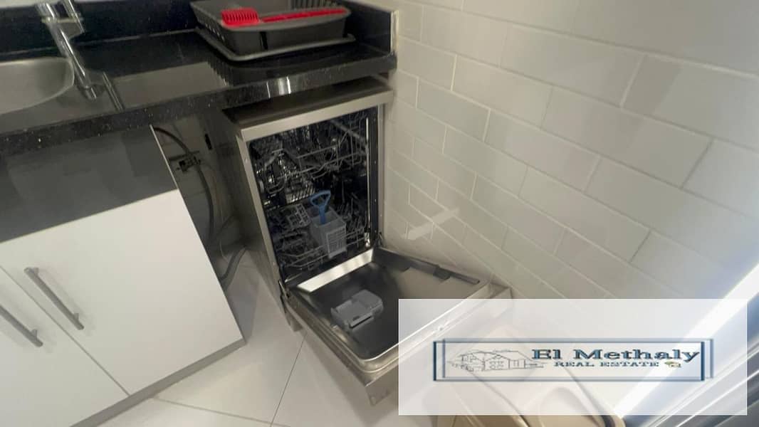 10 WhatsApp Image 2026-01-07 at 5.50. 56 PM. jpeg