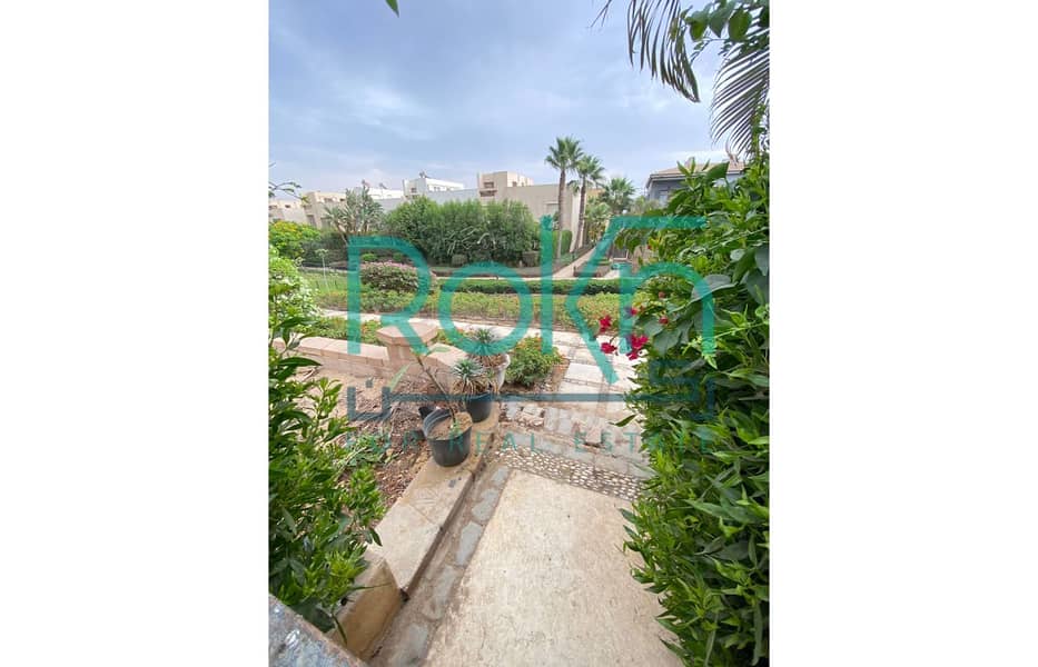 11 c18dc201-a52d-41ff-ad29-9444da7f25f3. jpg