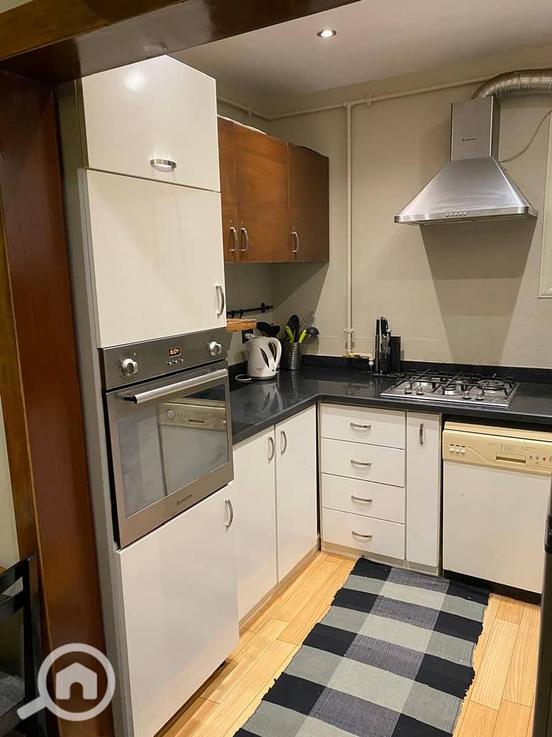 5 75bf3b89-3cc2-49fe-833d-d2744ea60980. jpeg