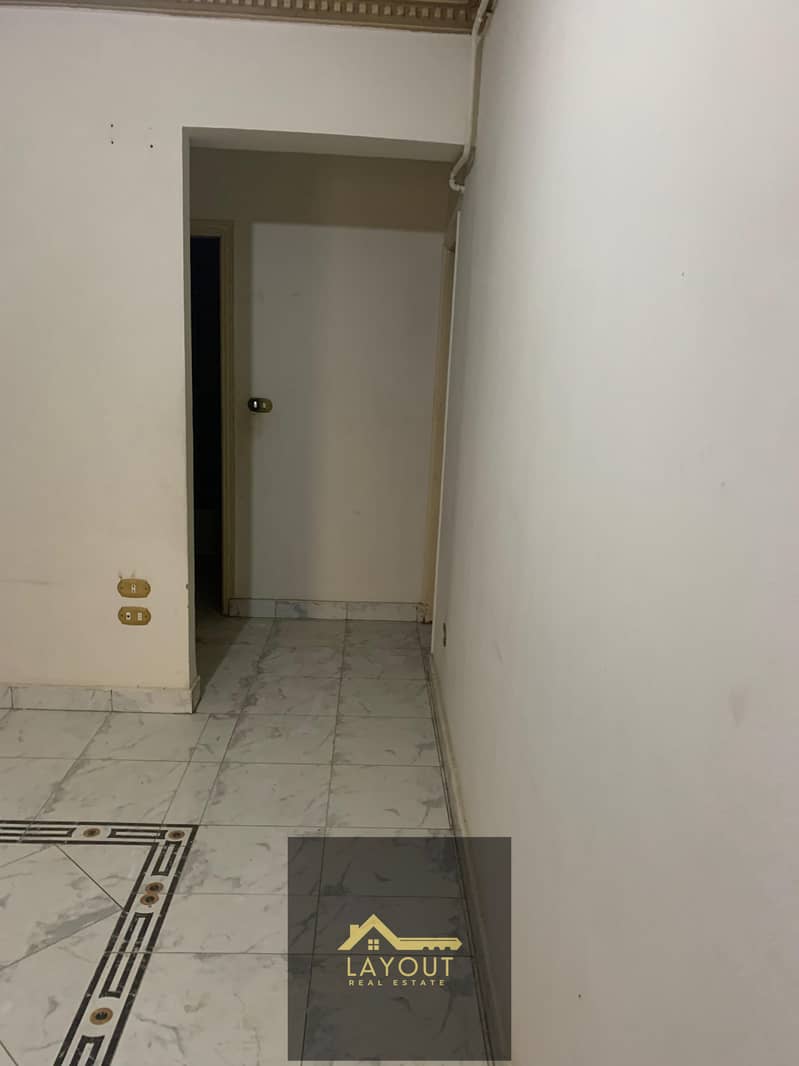 4 810dd12f-d1a2-4195-8918-d0c1bf289932. jpg