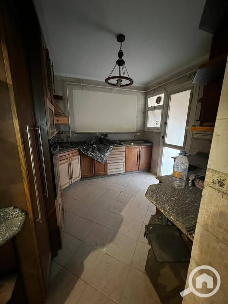 3 e7f30c71-5e11-4843-97d6-157982acce48. jpeg