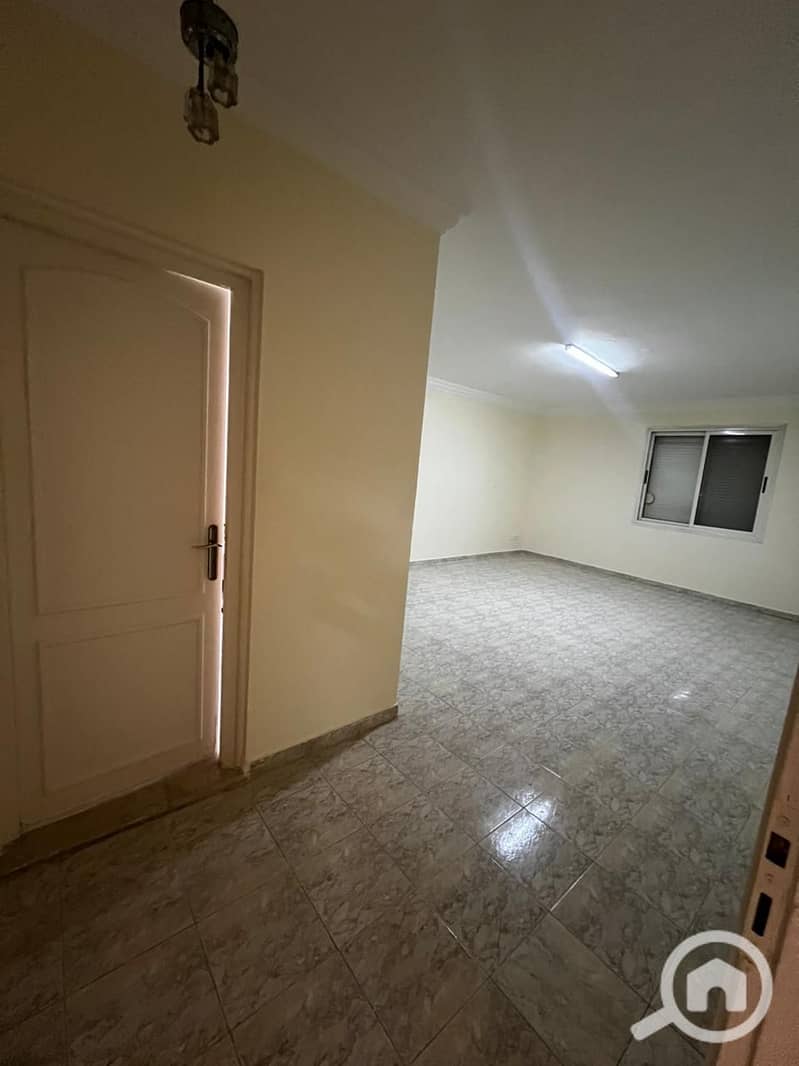 8 c0940a06-453b-47d3-88c1-015cee8218a6. jpeg