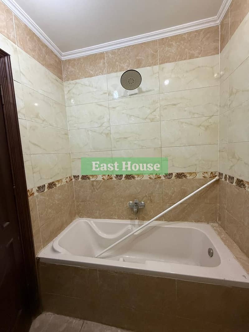 9 46261f8b-f691-42e7-b21a-e6dc91b9fab5. jpg