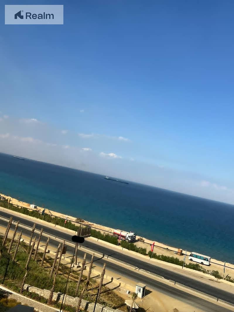 2 2cfbfd1d-74ca-4675-85e4-6c93cd9fde39. jpg