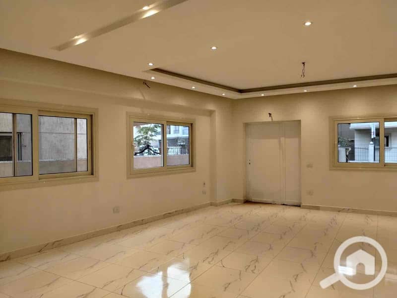 5 753db4fd-33e5-414e-a289-de6260f2cd69. jpg