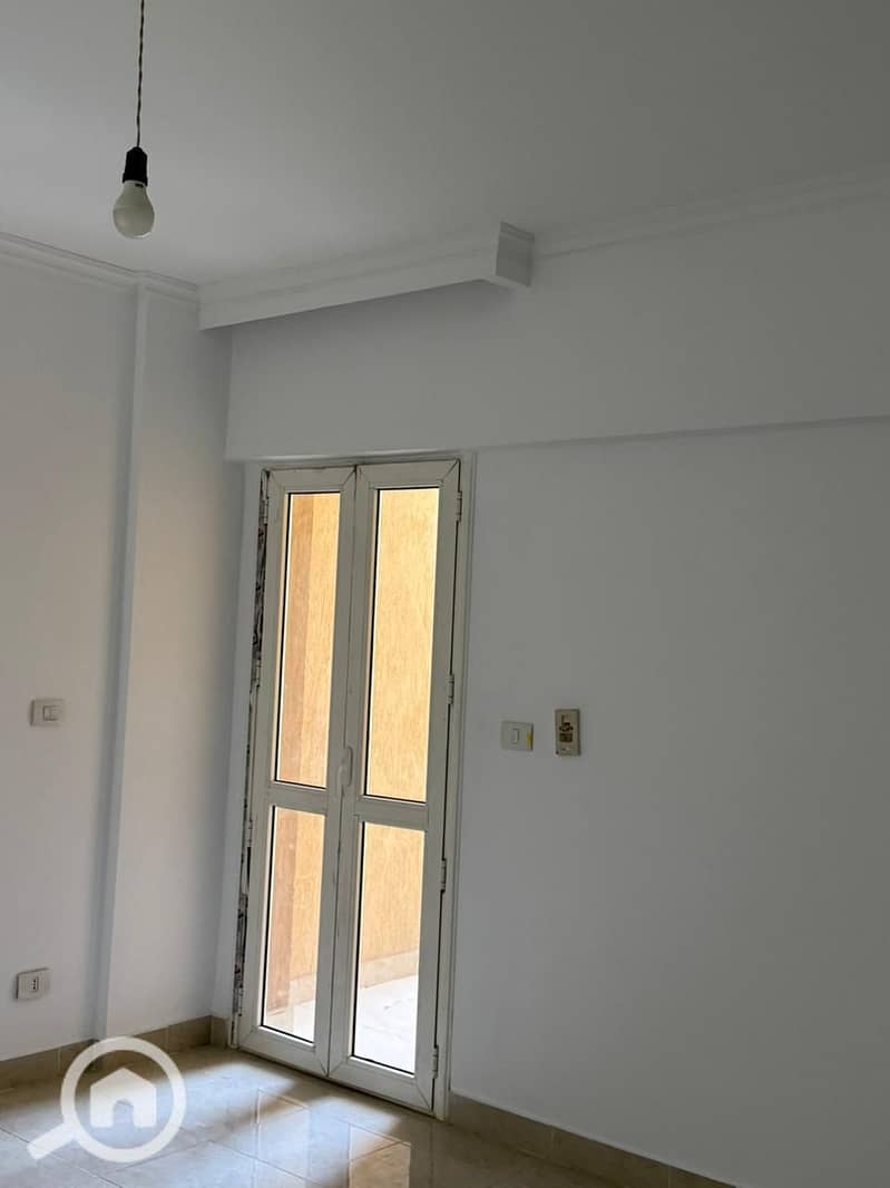 4 WhatsApp Image 2026-01-07 at 1.12. 19 PM (1). jpeg