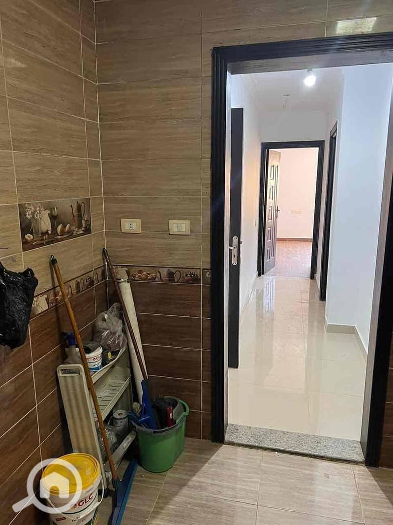 4 a6b115c3-0d25-4da0-89d4-80834fcb8c5b. jpg