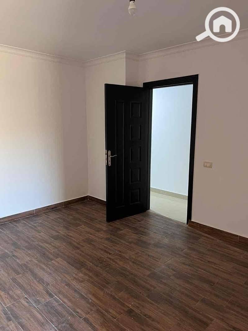 11 d677328b-8a17-459f-9fdf-cfc7f611908e. jpg