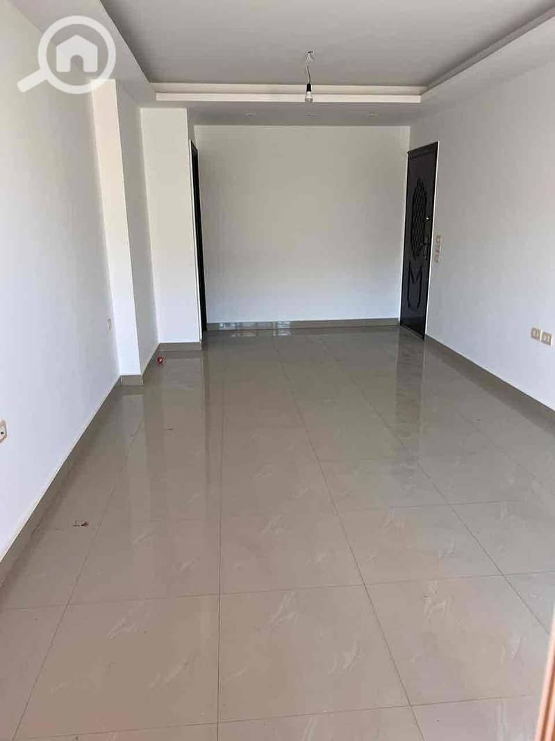 2 5ab30265-464f-4f01-aa4b-9573a1444423. jpg