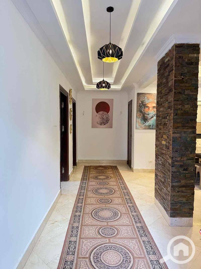 12 7e26ebc6-7f3e-4be2-a812-300c47fc7e0d. jpg