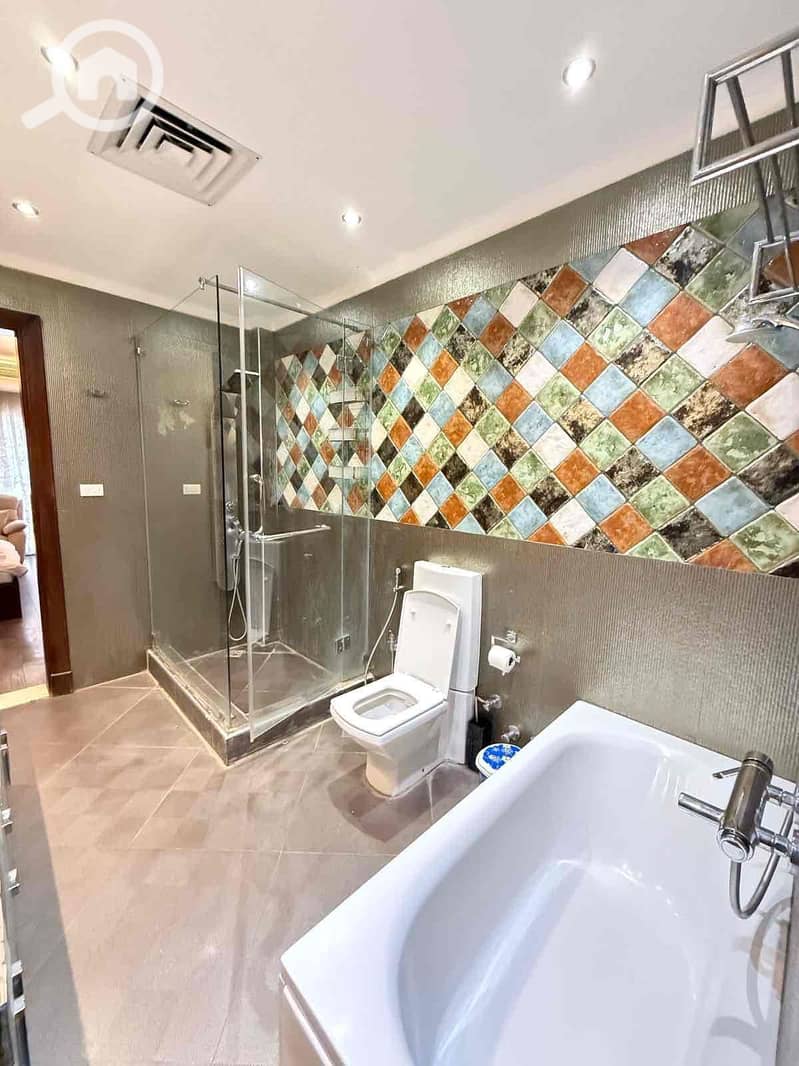 15 2ac67065-a835-4e2f-838c-690026eb19cc. jpg