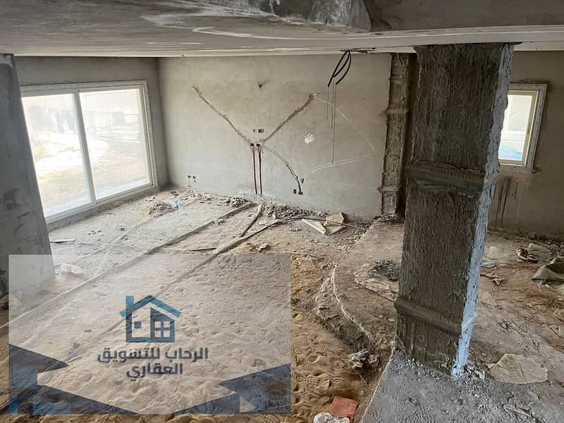 30 WhatsApp Image 2025-11-19 at 23.17. 58 (2). jpeg