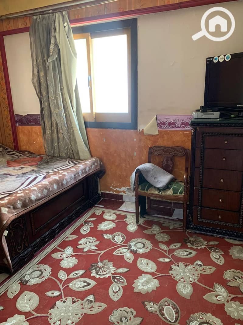 8 a56db469-f9b2-4f61-adb7-747b1a51926c. jpg