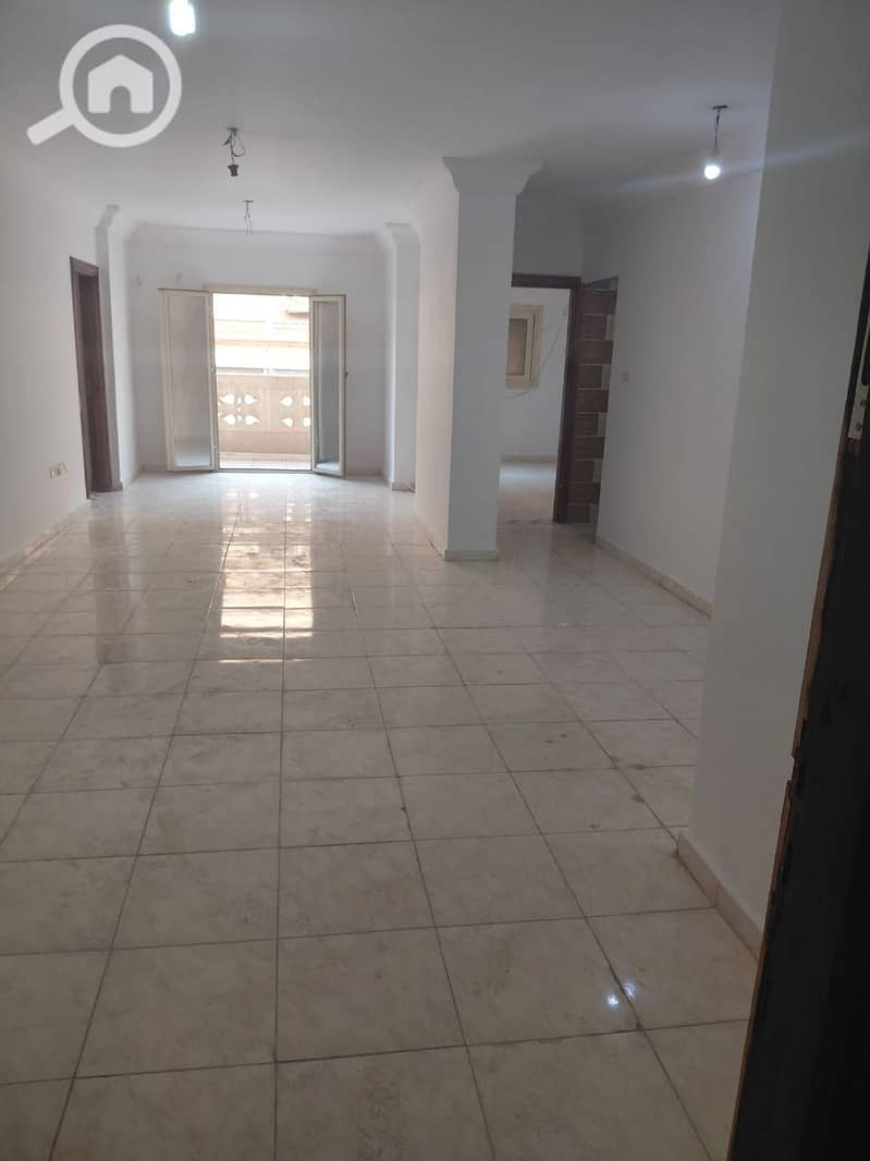 3 ec15c3e6-f9be-4b3a-8826-fb2894eb6806. jpg