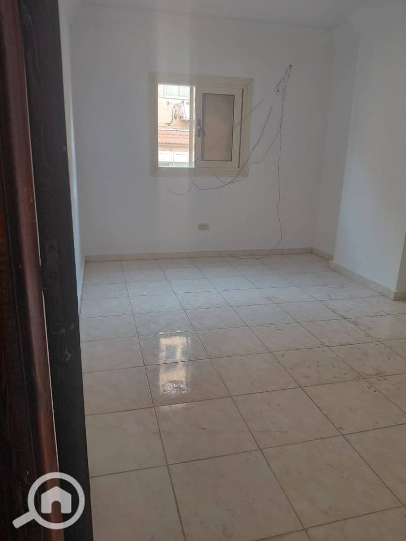 4 260c9179-6b69-4bf9-8df4-e47eee9b1c8f. jpg