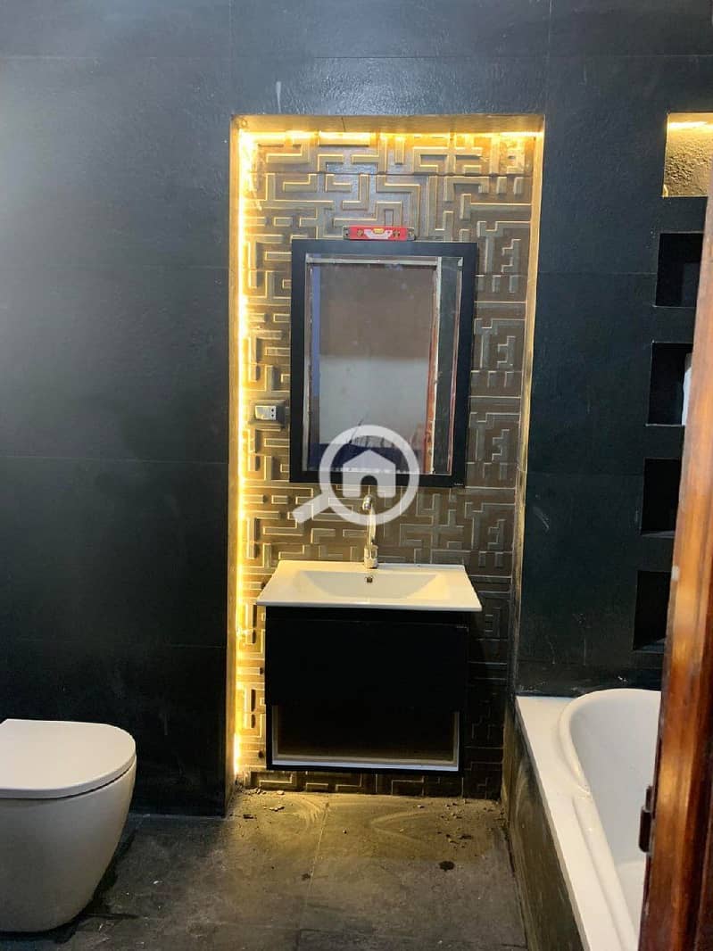 6 4dfe9362-35f4-446a-ad62-460706493b8e. jpg