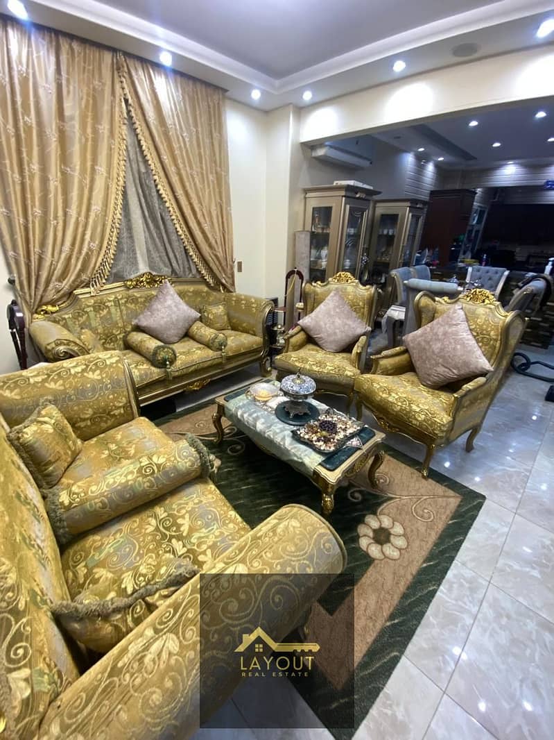 12 2cfd28da-b37a-47b9-8eef-5ff4c2e72fe0. jpg