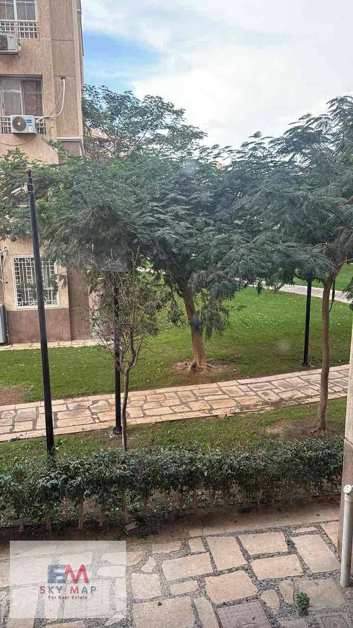 3 f008983b-ed6b-4c4e-b13e-e8240f5b9950. jpg