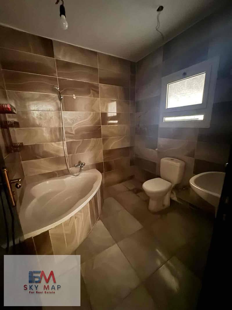 5 a5d74b56-99d1-449e-8ff2-78f82cfeaff1. jpg