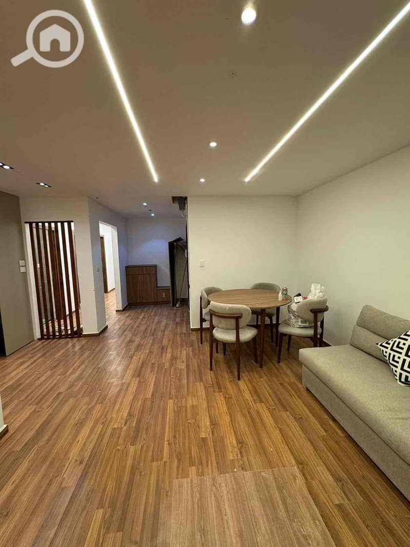 2 e7da1de4-eeab-4c32-a0cd-471a11c28ff3. jpg