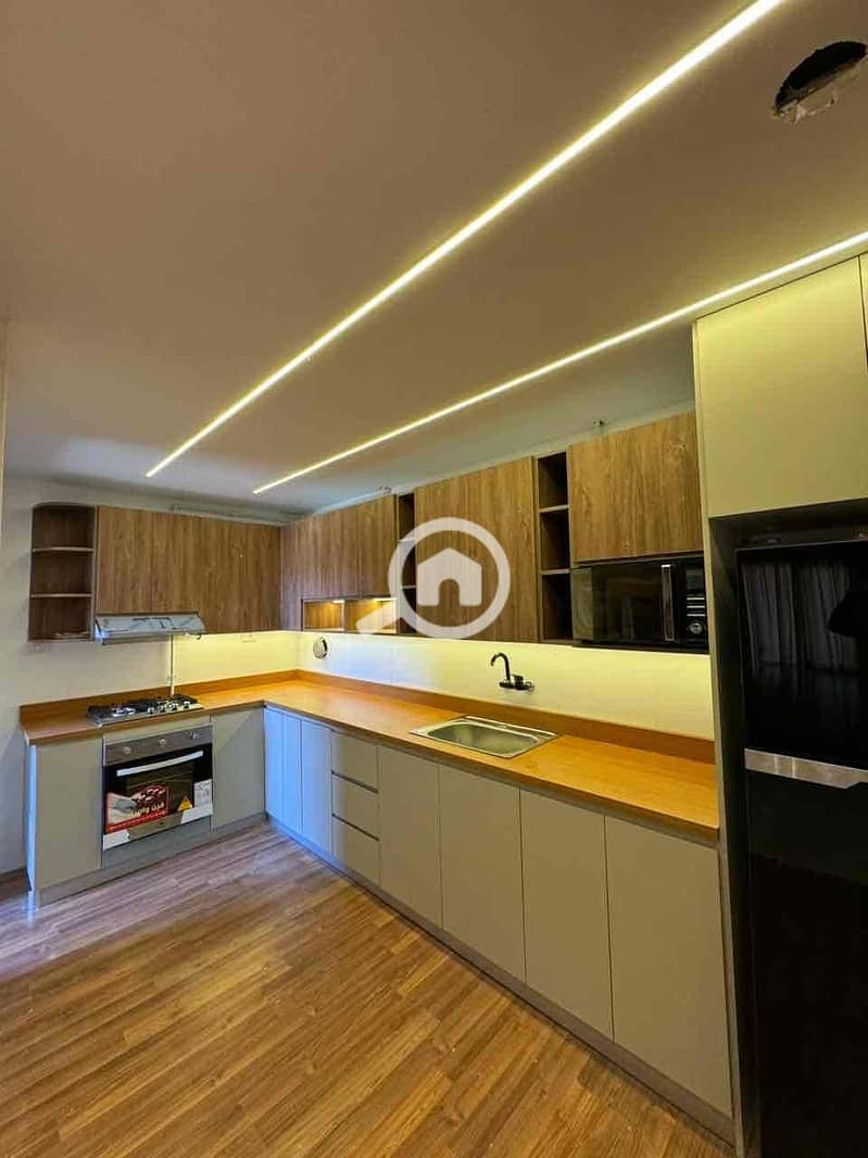 5 58f991ec-6d7e-4b3c-8ca7-ede902e2ddbd. jpg