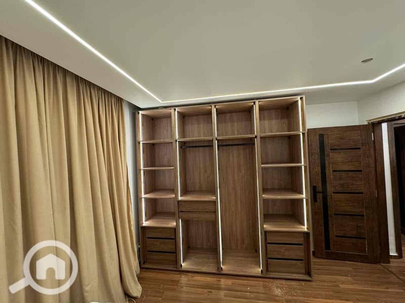 18 fd71b5fd-f0dc-427e-aa8e-567560ab0d1f. jpg