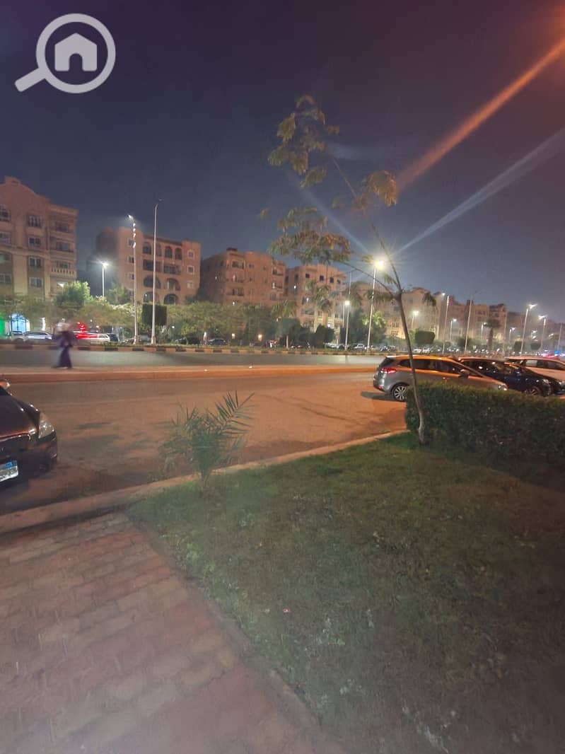 4 63b1f917-15ab-4c79-b7a0-231ecebb742e. jpeg