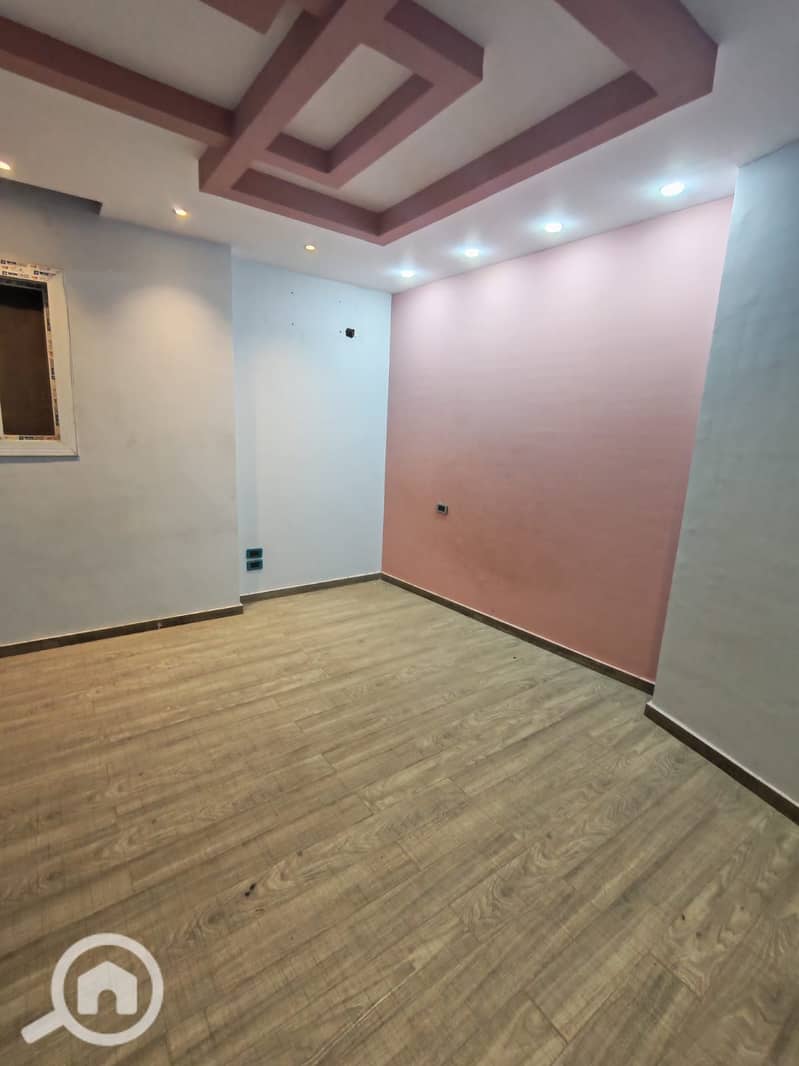 5 456c8e2b-4d02-4e50-8ca0-4583f1b7c179. jpeg