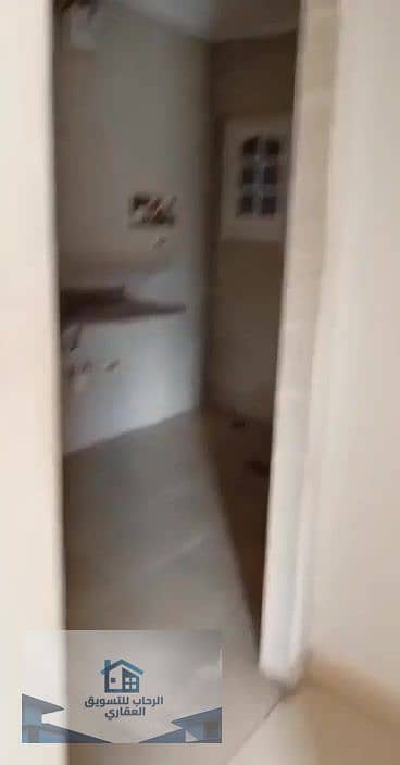 5 WhatsApp Video 2025-08-27 at 10.38. 07_000023. jpg