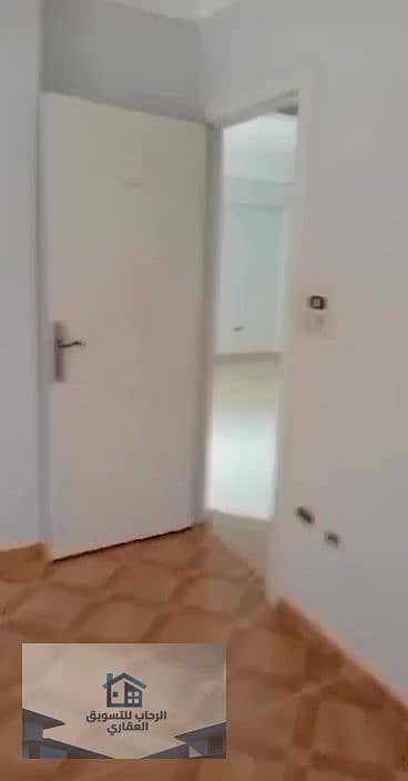 13 WhatsApp Video 2025-08-27 at 10.38. 07_000053. jpg