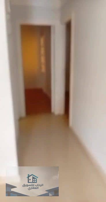 19 WhatsApp Video 2025-08-27 at 10.38. 07_000079. jpg