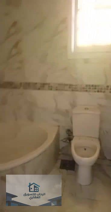 22 WhatsApp Video 2025-08-27 at 10.38. 07_000093. jpg