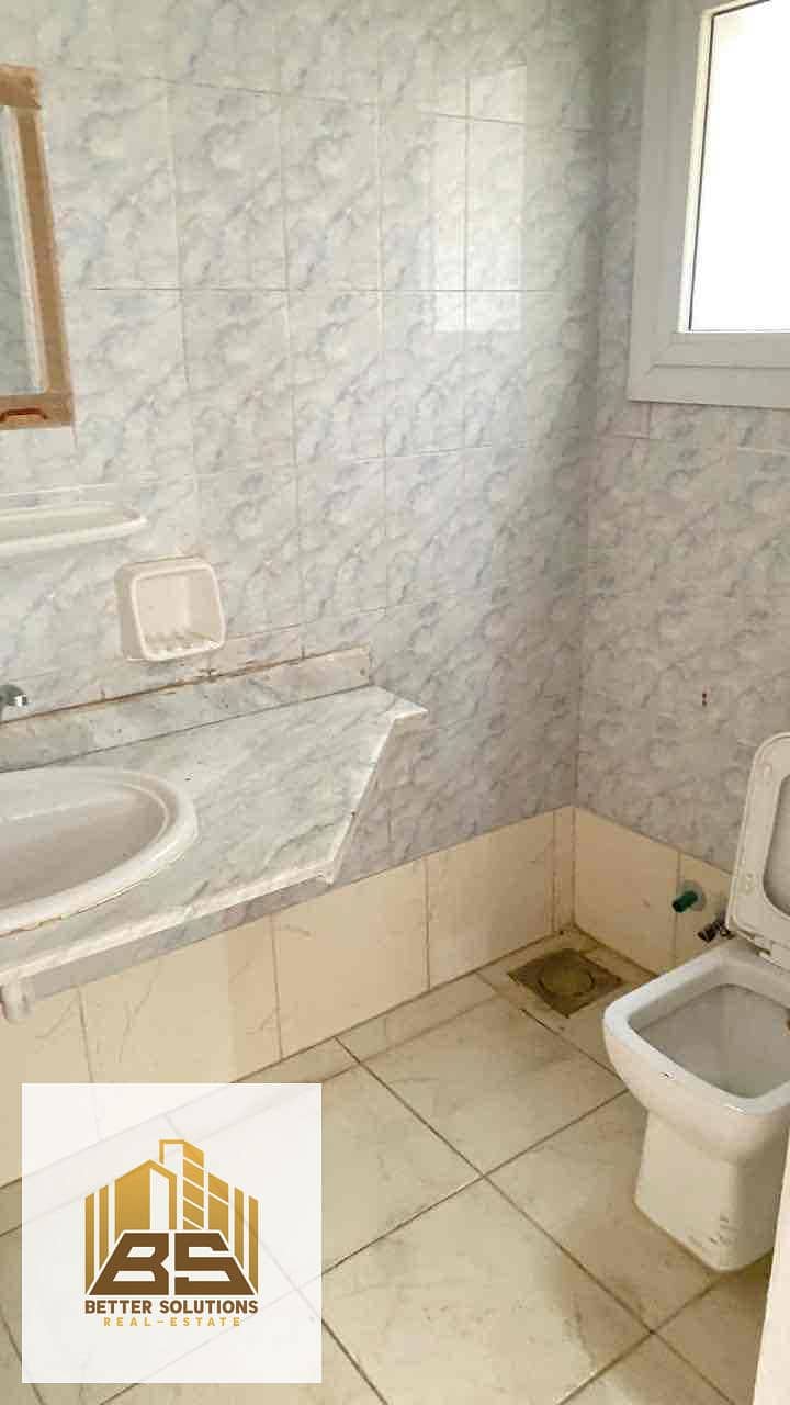 4 893efc6a-fb7a-47ac-a799-41f201bc8db4. jpg