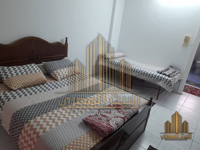 5 3e5037bb-eaec-4bf1-ae91-8e773c915df1. jpg